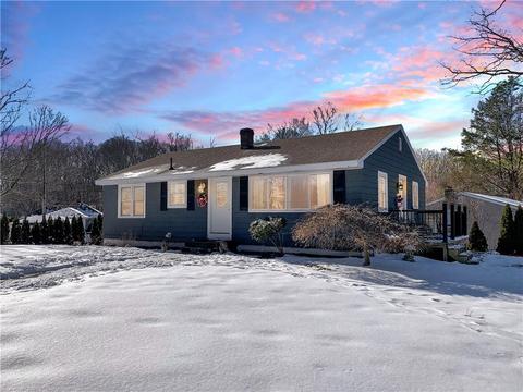 23 Vale St, Warwick, RI 02886 photo 1