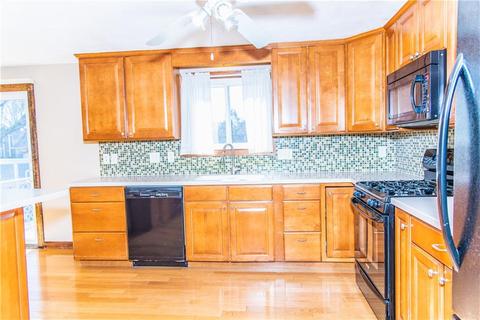 6 Frank Ct, Warren, RI 02885 photo 7