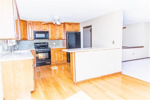 6 Frank Ct, Warren, RI 02885 photo 10
