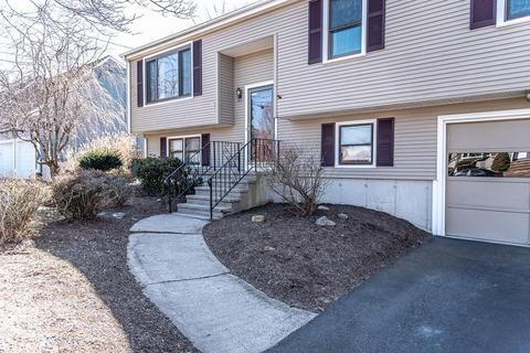 6 Frank Ct, Warren, RI 02885 photo 2