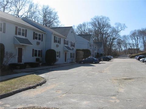 11 Apache Dr #J, Westerly, RI 02891 photo 3