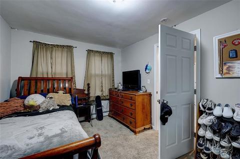 2 Yolande Pl, Woonsocket, RI 02895 photo 13