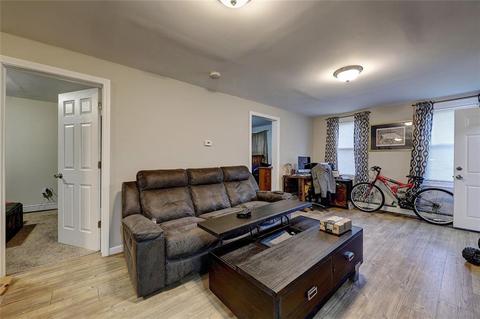 2 Yolande Pl, Woonsocket, RI 02895 photo 6