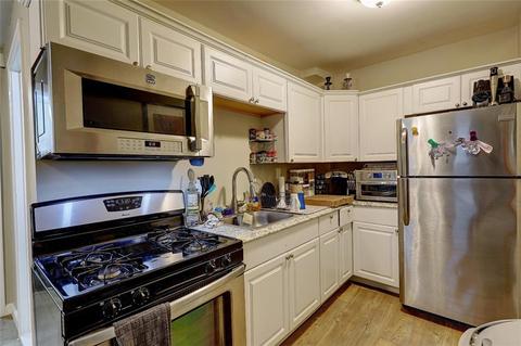 2 Yolande Pl, Woonsocket, RI 02895 photo 10