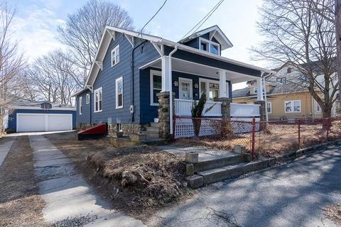 163 Summer St, Woonsocket, RI 02895 photo 2
