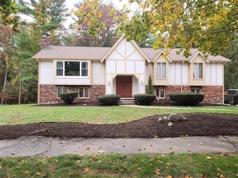 24 W View Dr, Coventry, RI 02816 photo 2