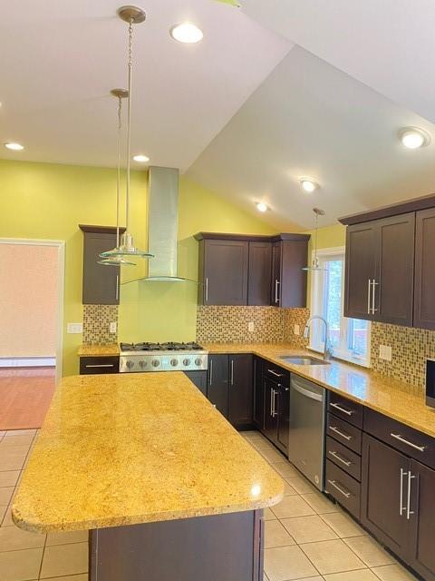 24 W View Dr, Coventry, RI 02816 photo 7