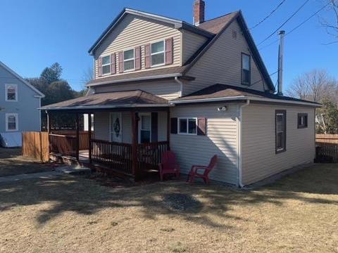 14 Pelletier Dr, Mapleville, RI 02839 photo 1