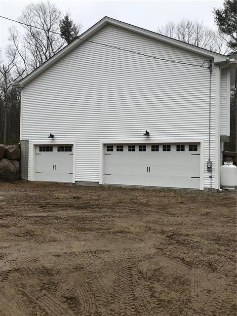 411 Durfee Hill Rd, Glocester, RI 02814 photo 8