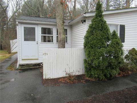 67 Lear Dr, Coventry, RI 02816 photo 3