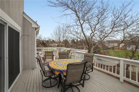 5 Chapman Rd, Westerly, RI 02891 photo 4