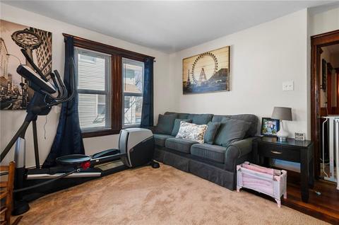 748 Grove St, Woonsocket, RI 02895 photo 5
