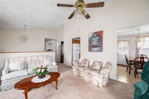 19 Virginia Ave, Woonsocket, RI 02895 photo 7
