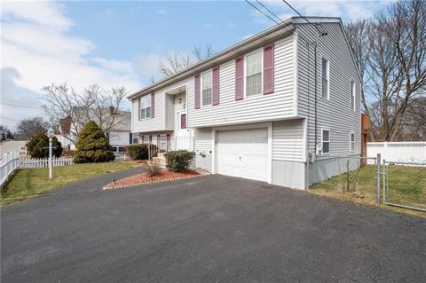 19 Virginia Ave, Woonsocket, RI 02895 photo 2