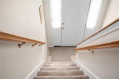 19 Virginia Ave, Woonsocket, RI 02895 photo 18