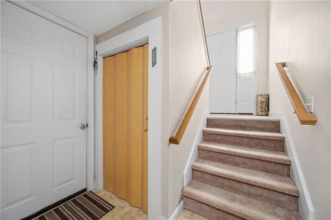 19 Virginia Ave, Woonsocket, RI 02895 photo 19