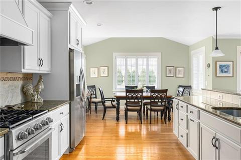 49 Beacon Ave, Warwick, RI 02889 photo 14