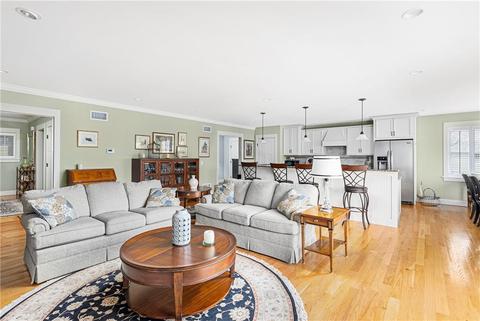 49 Beacon Ave, Warwick, RI 02889 photo 8