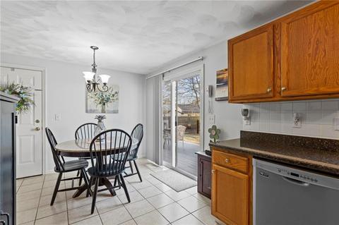 244 Chapmans Ave, Warwick, RI 02886 photo 5