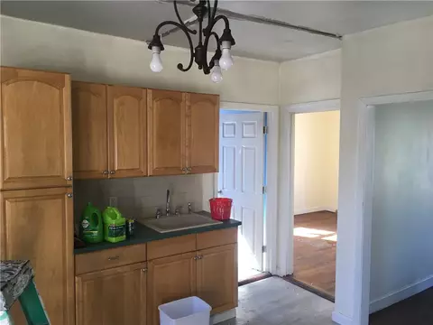 47 Laval St, Woonsocket, RI 02895 photo 11