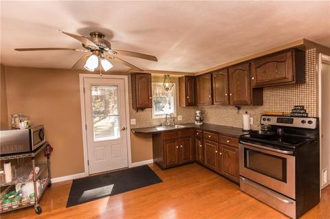 79 Evergreen Rd, Glocester, RI 02814 photo 16