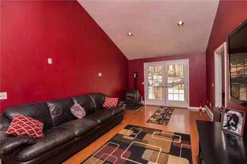 79 Evergreen Rd, Glocester, RI 02814 photo 10