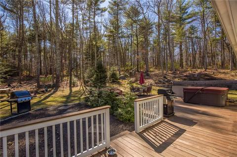 79 Evergreen Rd, Glocester, RI 02814 photo 5