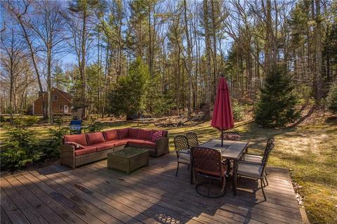 79 Evergreen Rd, Glocester, RI 02814 photo 4