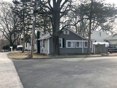 4 Abbott Ave, Warwick, RI 02886 photo 2