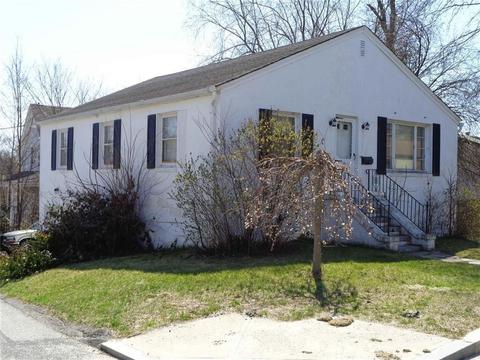 146 Asylum St, Woonsocket, RI 02895 photo 1