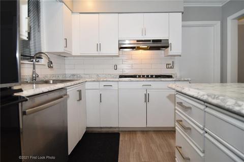 470 Spring Green Rd, Warwick, RI 02888 photo 5