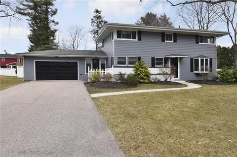 470 Spring Green Rd, Warwick, RI 02888 photo 2