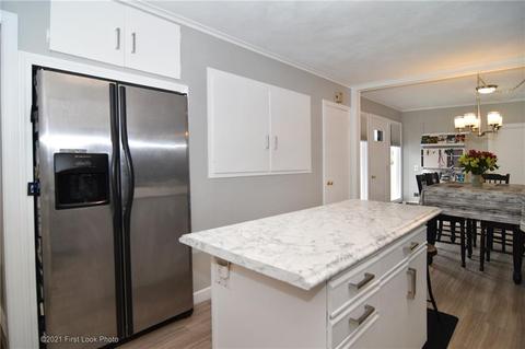 470 Spring Green Rd, Warwick, RI 02888 photo 4