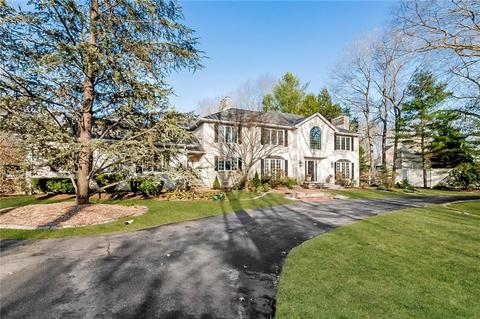 100 Crest Dr, Cranston, RI 02921 photo 44