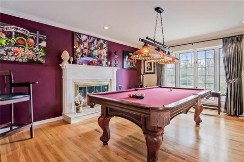 100 Crest Dr, Cranston, RI 02921 photo 16