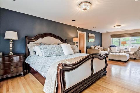 100 Crest Dr, Cranston, RI 02921 photo 19