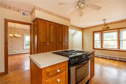 47 Davis Cir, Warwick, RI 02886 photo 17