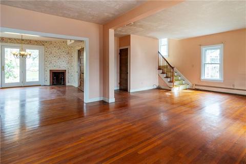 47 Davis Cir, Warwick, RI 02886 photo 22