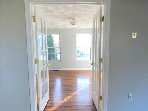 74 Hamilton Ave, Warwick, RI 02886 photo 13