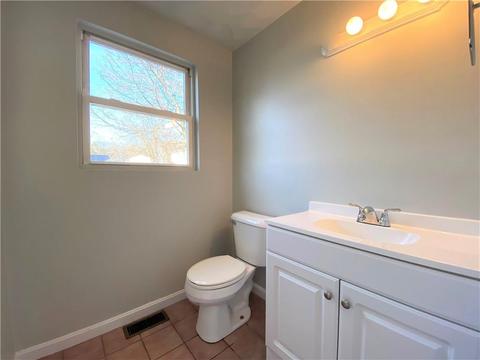 74 Hamilton Ave, Warwick, RI 02886 photo 16
