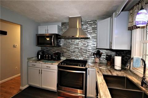 173 Louise St, Woonsocket, RI 02895 photo 4
