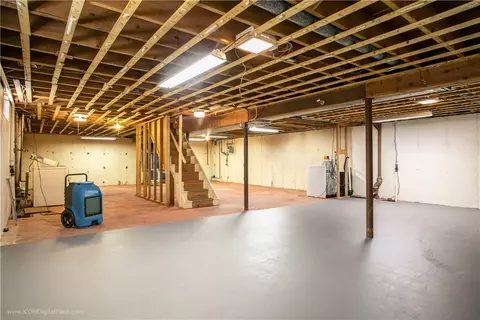 11 Ridgeway Dr, Warren, RI 02885 photo 29