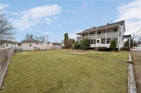 132 Virginia Ave, Woonsocket, RI 02895 photo 4