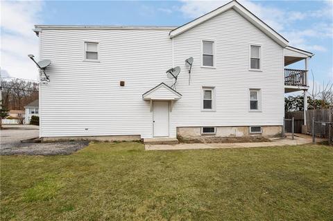 132 Virginia Ave, Woonsocket, RI 02895 photo 6