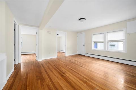 132 Virginia Ave, Woonsocket, RI 02895 photo 13