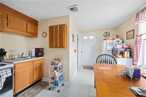 132 Virginia Ave, Woonsocket, RI 02895 photo 29