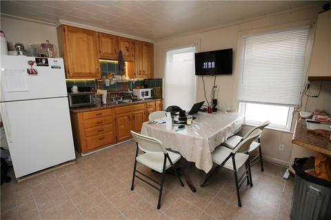 147 Boyden St, Woonsocket, RI 02895 photo 11
