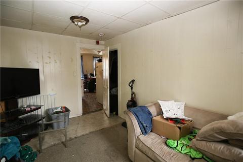 147 Boyden St, Woonsocket, RI 02895 photo 13