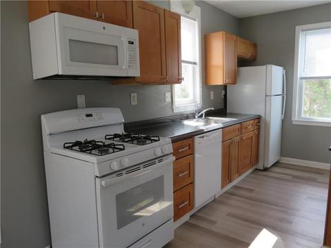 76 Carriere Ave, Woonsocket, RI 02895 photo 6