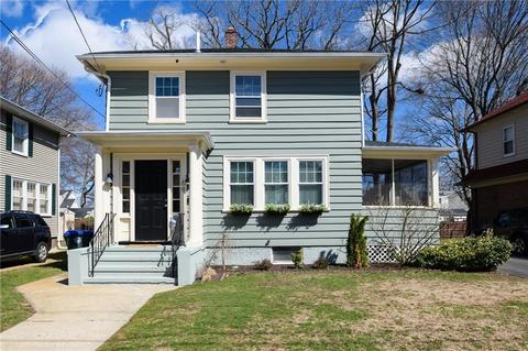 69 Modena Ave, Providence, RI 02908 photo 1